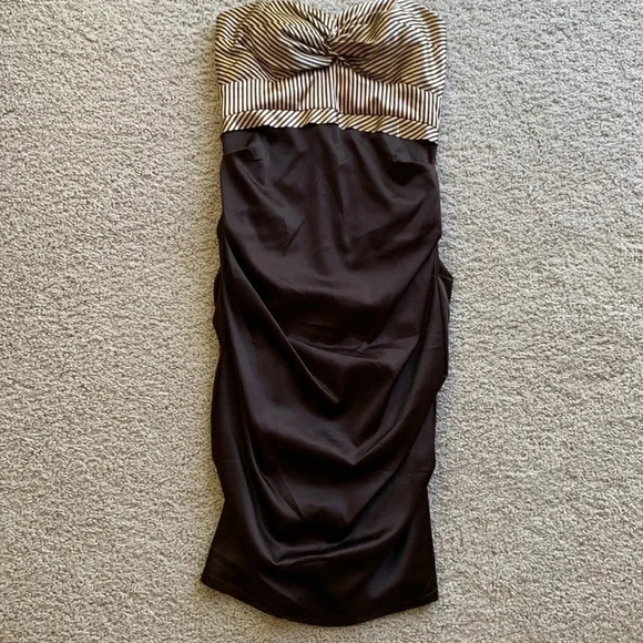 Rubber Ducky Productions, Inc. Dresses & Skirts - Rubber Ducky productions Brown and cream strapless dress